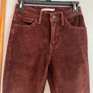 Levi’s Brown Courderoy